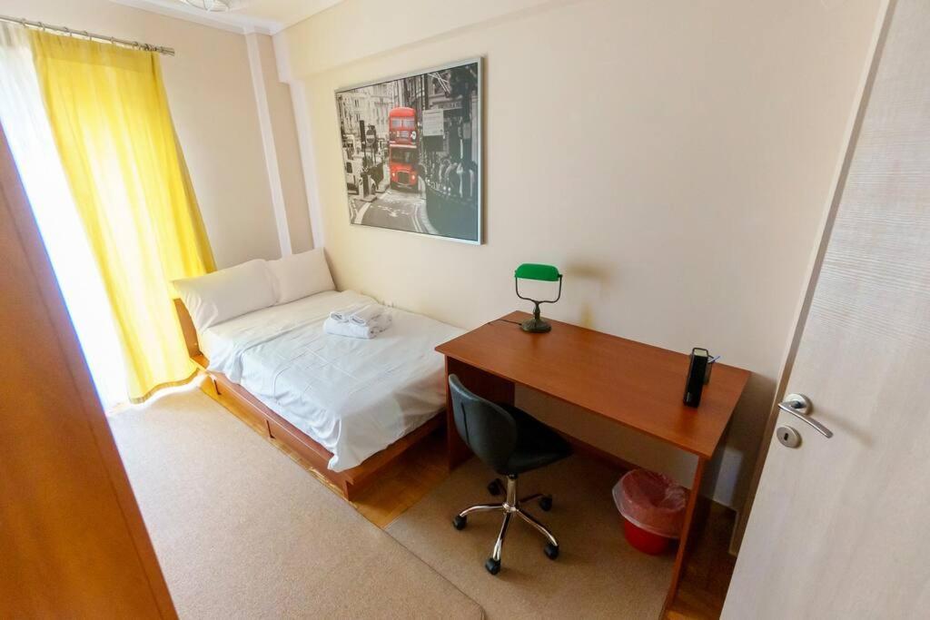 Cosy Apartment Near The City Centre Солун Екстериор снимка