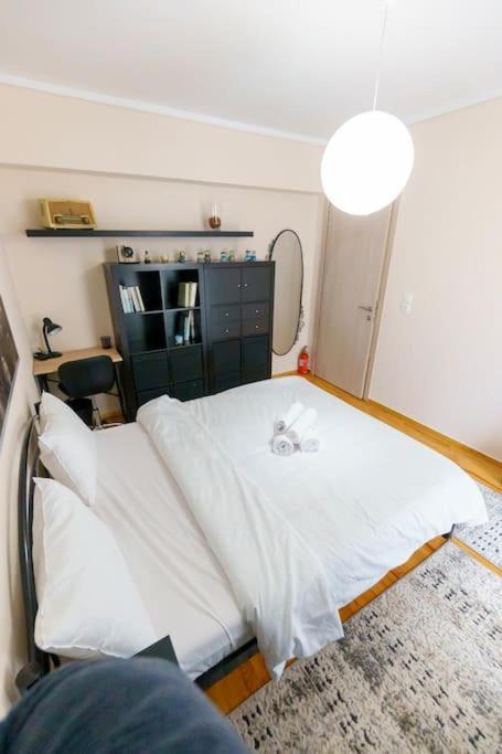 Cosy Apartment Near The City Centre Солун Екстериор снимка